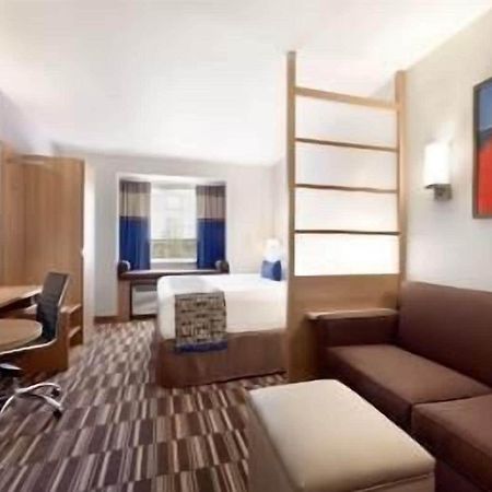 Microtel Inn & Suites By Wyndham Beaver Falls Eksteriør billede