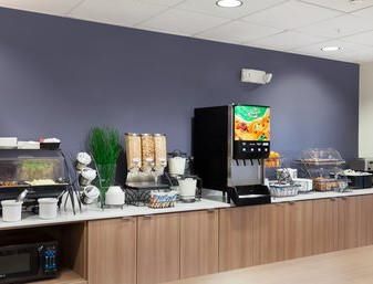 Microtel Inn & Suites By Wyndham Beaver Falls Restaurant billede
